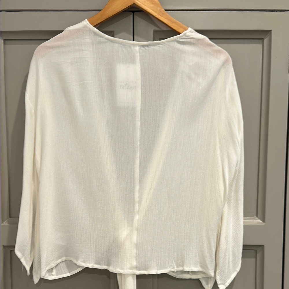 HYFVE White Tie-Front Shrug - Picture 5 of 11